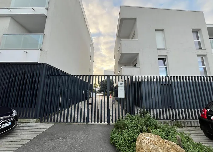 Ambre Appart-Wifi-Terrasse-Parking-Terrasse-2 Couchages